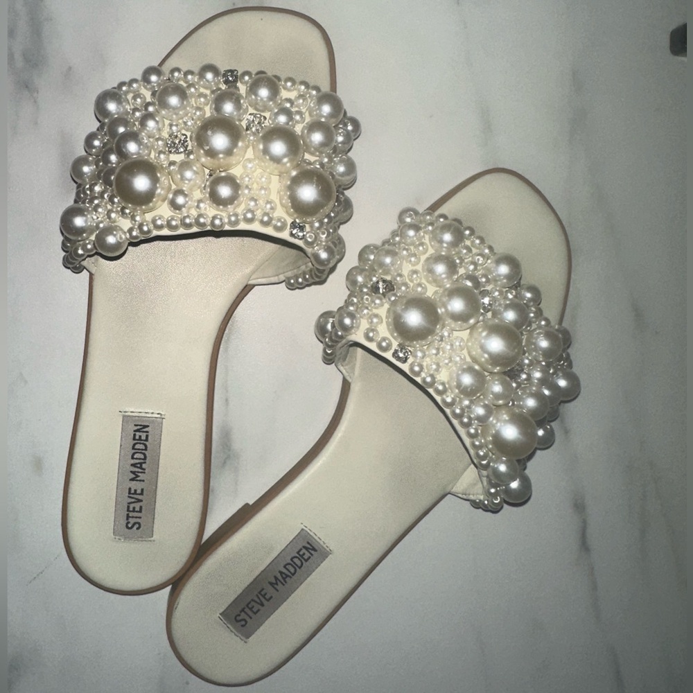 Steve Madden Knicky Pearl Sandal